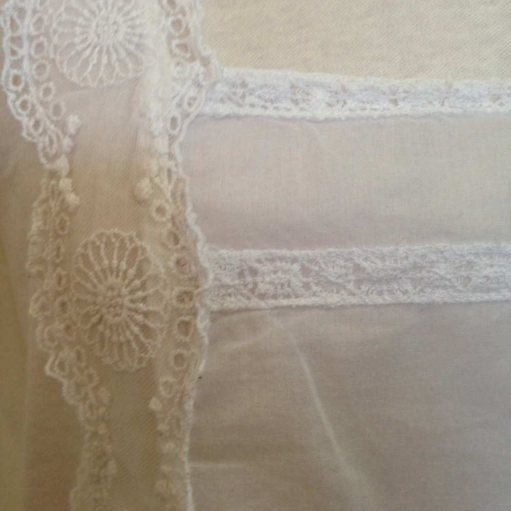 Pretty Blouse - image 3